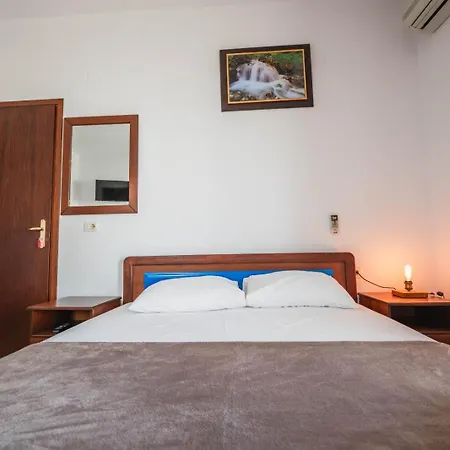 Garden Dhesara Apartamento