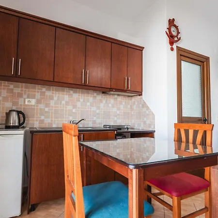 Apartmán Garden Dhesara *