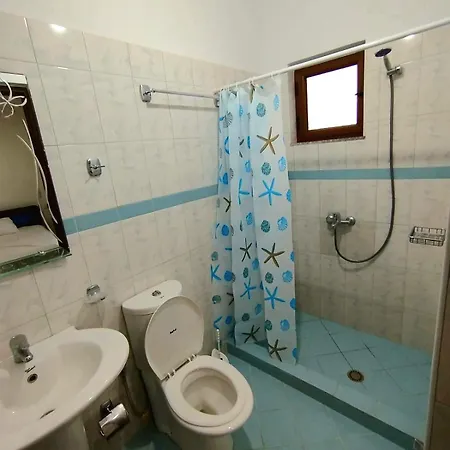 Garden Dhesara Apartment Ksamil