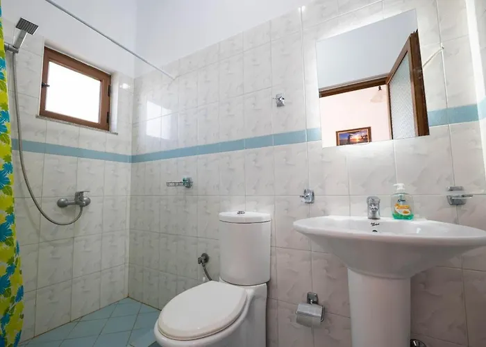 Garden Dhesara Ksamil