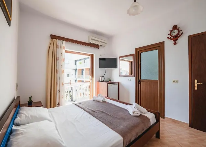 Garden Dhesara * Ksamil